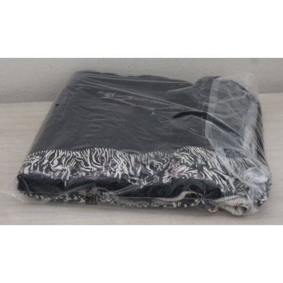 Playboy 50" x 60" January 1989 Cover Art Tapestry Throw Blanket Lmtd Edition - Picture 4 of 6